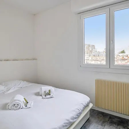 And Modern Flat With Balcony And Parking In - Welkeys Appartement Bordeaux