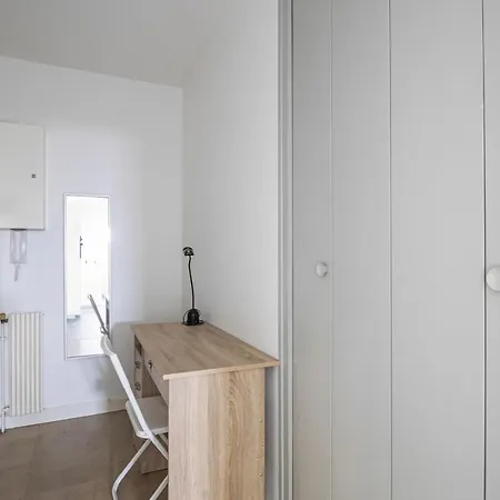 And Modern Flat With Balcony And Parking In - Welkeys Apartamento Burdeos
